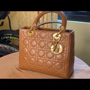 Medium Lady Dior